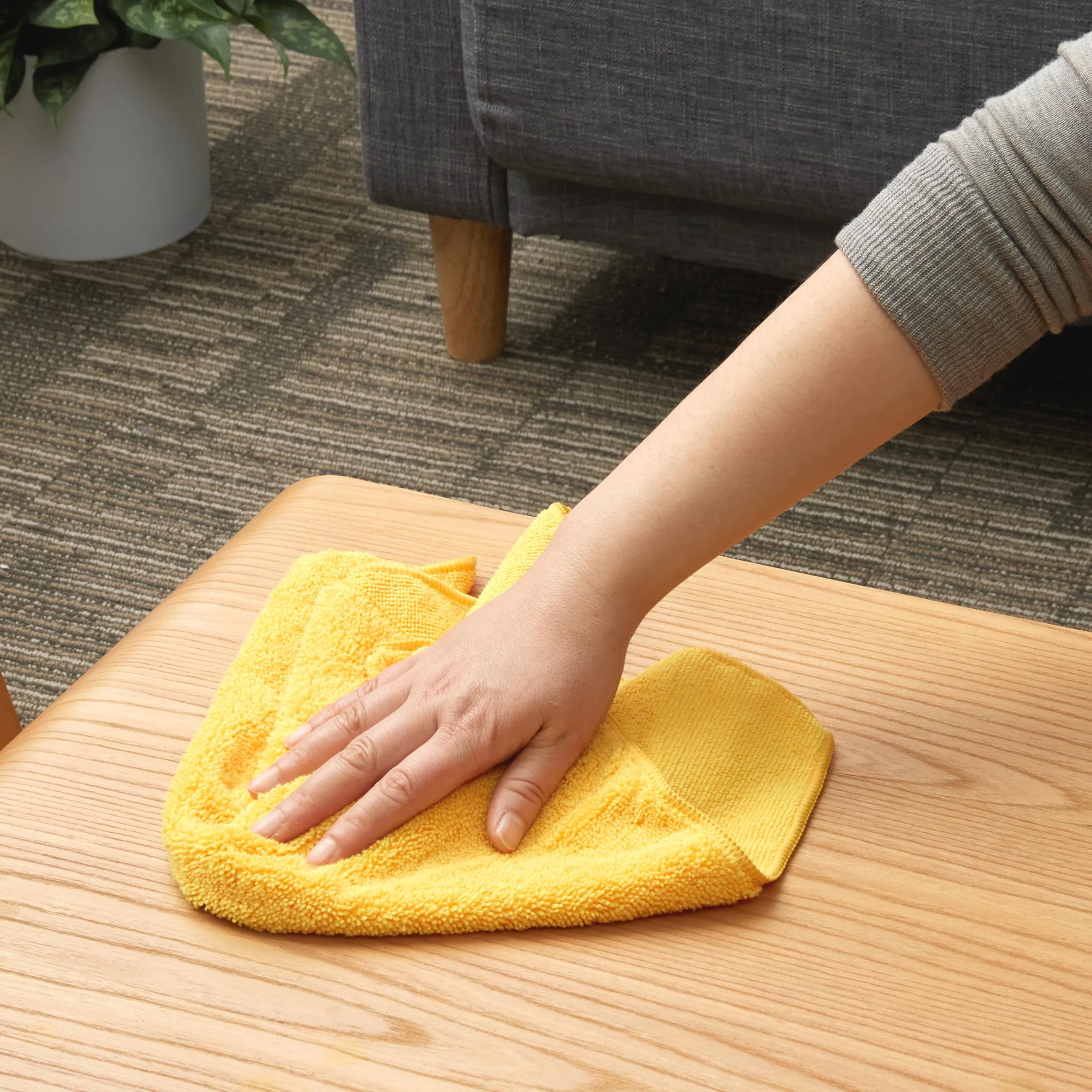 Amazon Basics Microfiber Car Drying Towels, Highly Absorbent, Lint Free, Scratch Free, Ultra-Soft, Car Detailing, Buffing and product photo, view 17 of 17