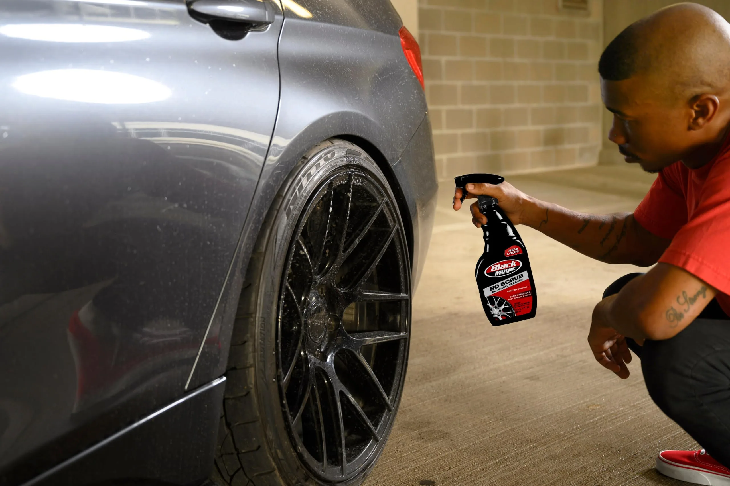 Black Magic 120218 No Scrub All Wheel Cleaner, 23 oz. (Pack of 2) - No Scrubbing Needed, Just Apply, Hose Off and Wipe for Cl product photo, view 10 of 13