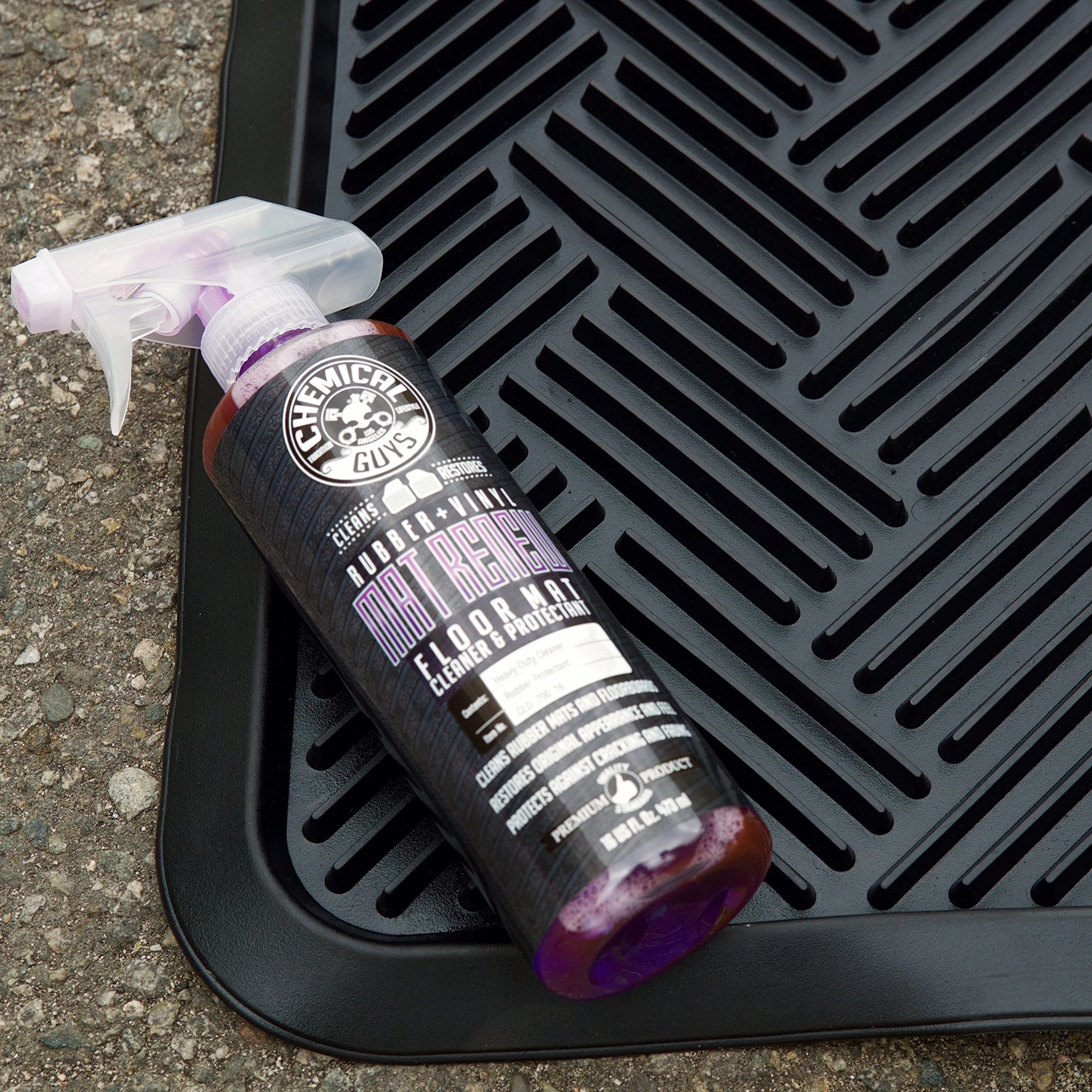 Chemical Guys Mat Renew Rubber & Vinyl Mat Cleaner & Protectant, 16 oz product photo, view 7 of 7