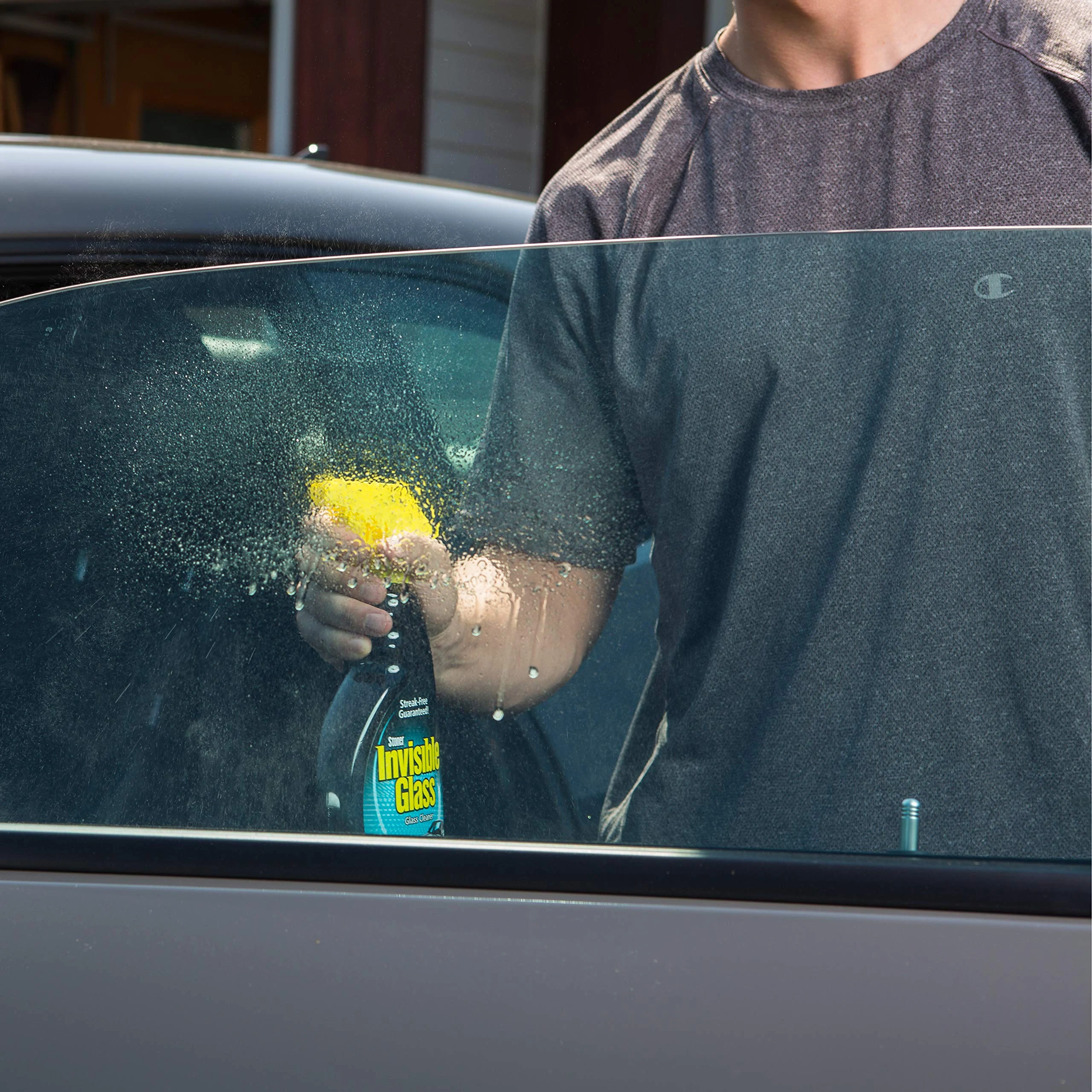 Invisible Glass Auto Glass Cleaner Spray, 22 fl oz, 92164 product photo, view 7 of 7