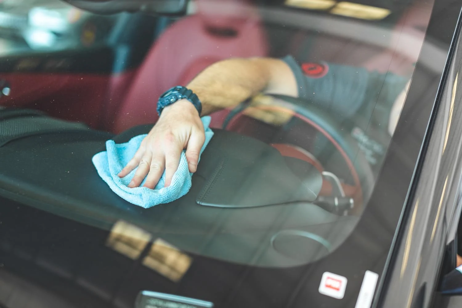 The Rag Company - Edgeless 300 - Microfiber Detailing Towels, Perfect for Removing Polishes, Sealants, and Glaze product photo, view 7 of 7